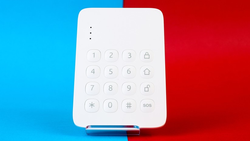 Sollen viele Nutzer Zugriff auf die Alarmanlage haben, bietet sich das optionale Keypad mit Code-Eingabe und RFID-Tag-Leser an.