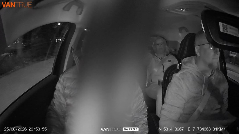 Ventrue N4 Pro S Nachtaufnahme innen