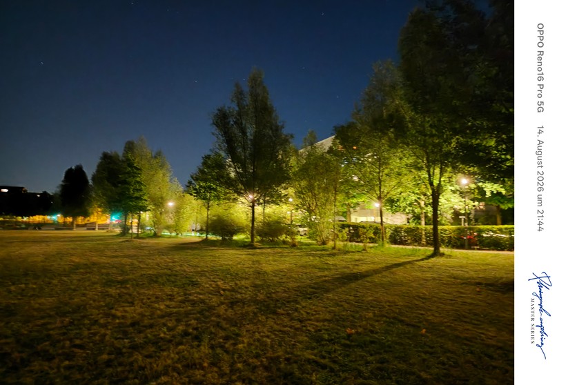 Oppo Reno 16 Pro 5G: Hauptkamera bei Nacht mit 2x Zoom