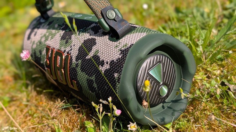 JBL Charge 6