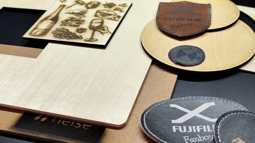 Die Abluft fördert der Mecpow X4 Pro aus dem Gehäuse – der Abluftschlauch gehört dann entweder in einen Luftfilter oder aus dem Fenster.