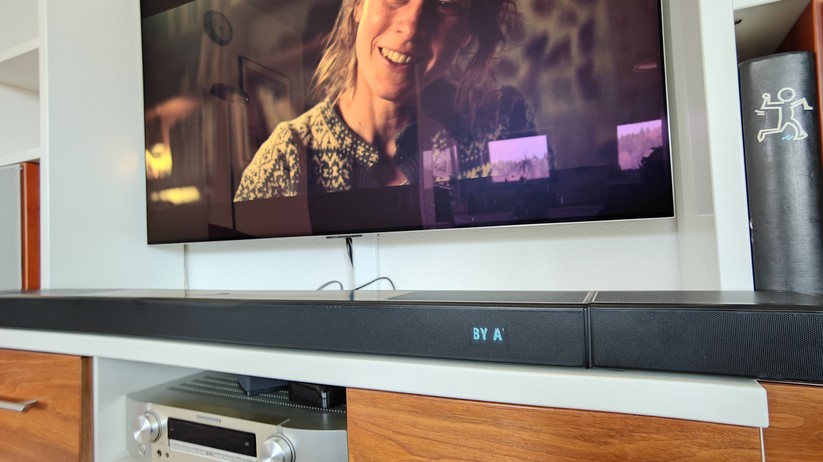 Die HBL Bar 1300MK2 bietet mit Dolby-Atmos-Inhalten ein tolles 3D-Klangerlebnis.