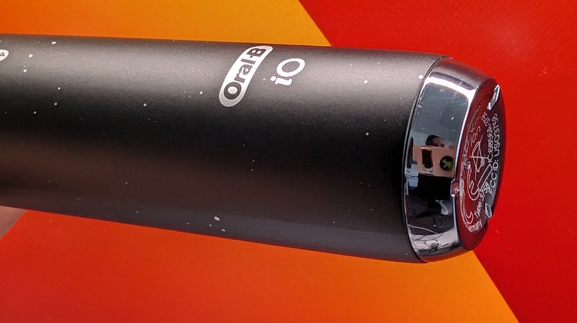 Oral-B iO Series 10