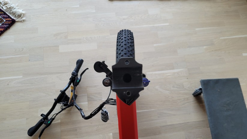  Faltbares E-Fatbike mit Doppelfederung und ergonomischer Sitzposition
