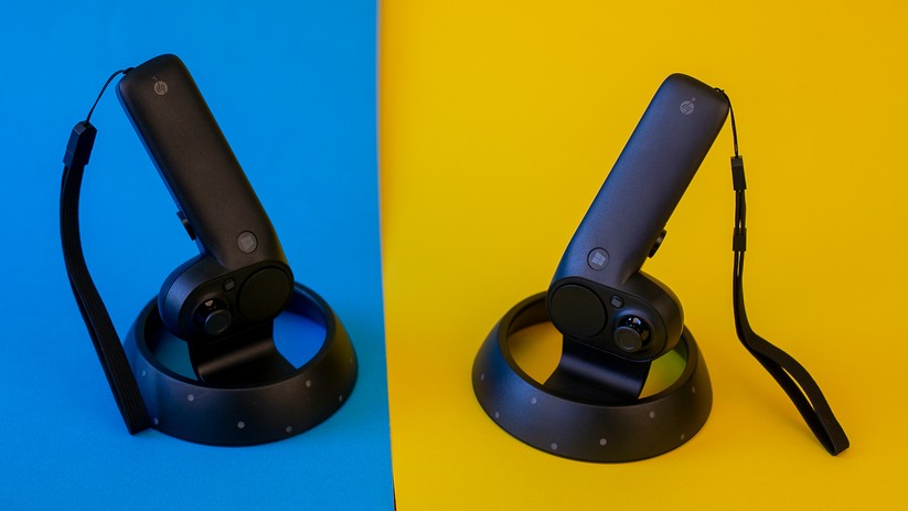 Die Controller sind im Standard-Design von Windows Mixed Reality. 