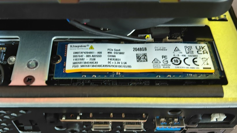 Minisforum MS-S1 Max