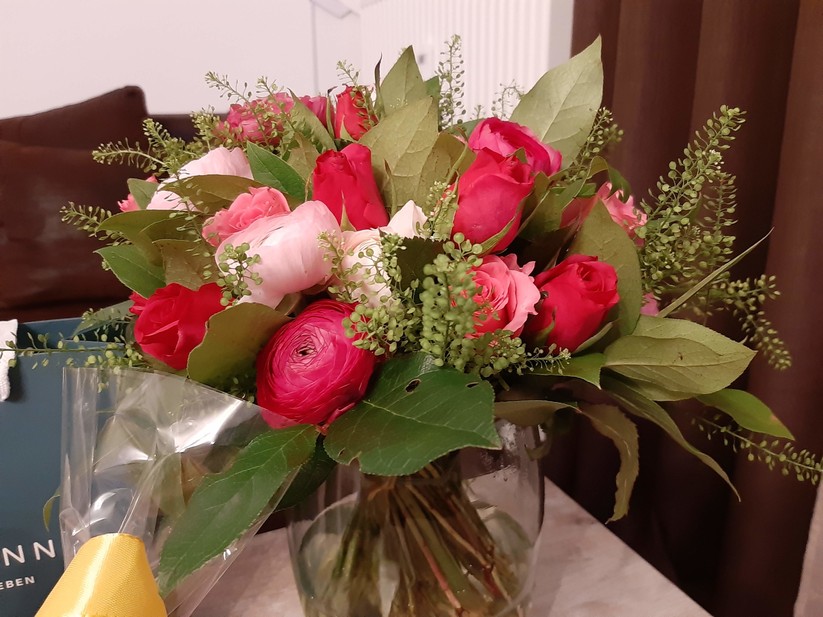 Bild bei Kunstlicht ohne Live-Fokus (Bokeh)