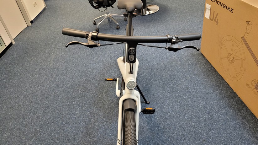 Honbike Uni 4: Designer-Pedelec mit 432-Wh-Akku im Rahmen und Riemenantrieb