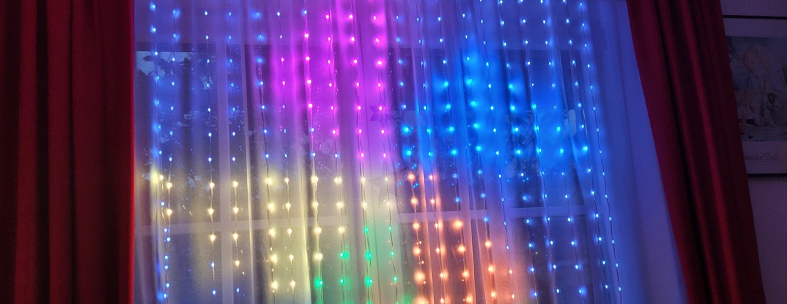 Govee Curtain Lights (H70B1): 520 LEDs sorgen auf einer Fläche von 2 m x 1,5 m für tolle Lichteffekte und -animationen.