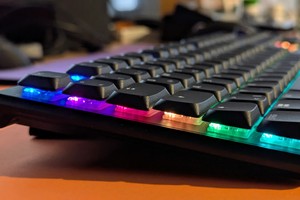 Cherry Xtrfy MX 10.1 Wireless im Test: Leise Gaming-Tastatur mit flachen Tasten