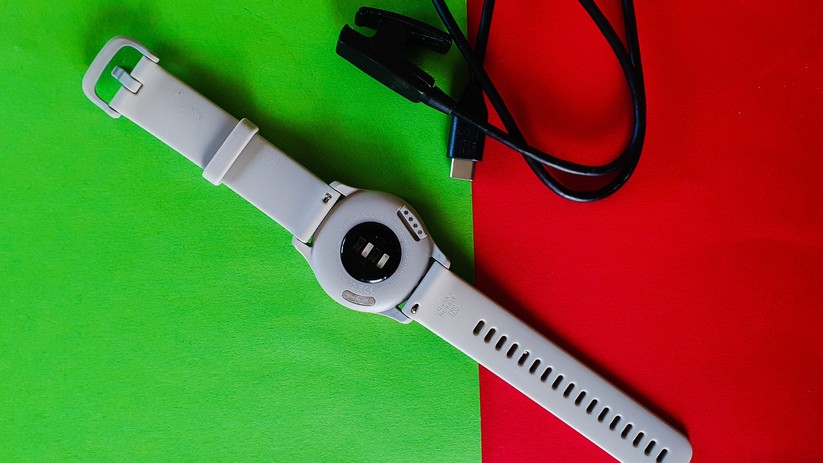 Garmin Vivomove Trend