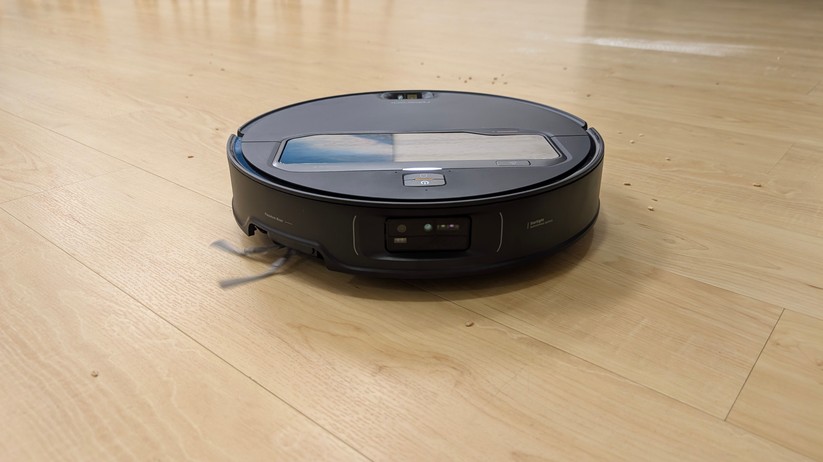 Roborock Saros Z70 – Reinigung