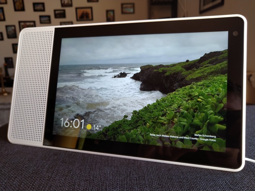 Lenovo Smart Display, Front