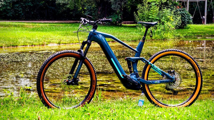 Cube Stereo Hybrid 140 HPC Race 625
