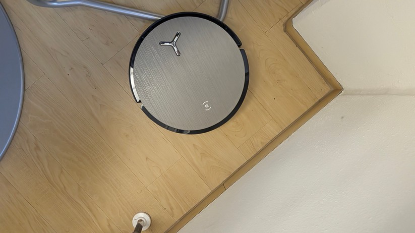 Ecovacs X12S Omnicyclone – Teppich-Reinigung: Vorher vs. Nachher