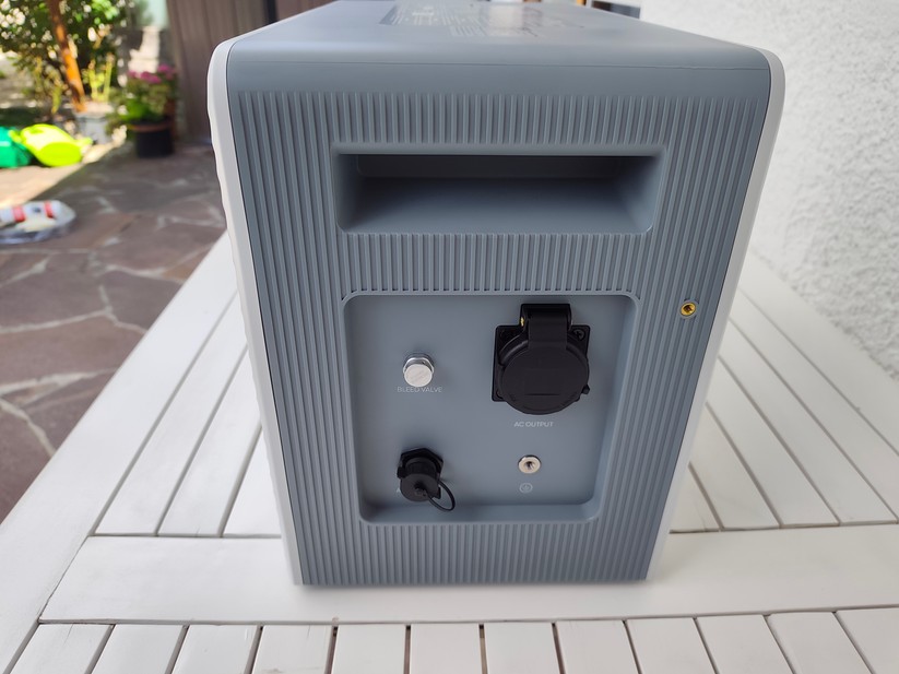 Speicher für Balkonkraftwerk: Bluetti Balco 260