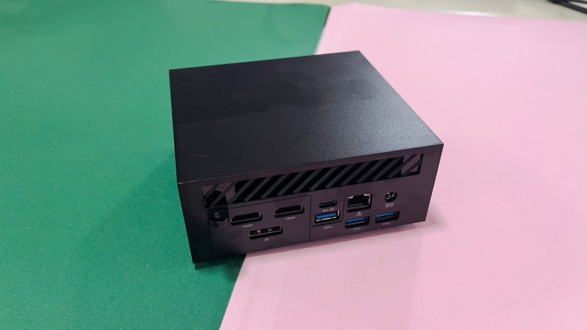 Geekom AS 6 Mini-PC 