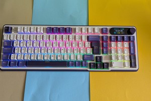 Royal Kludge S98 für 86 Euro im Test: Diese Gaming-Tastatur klappert königlich