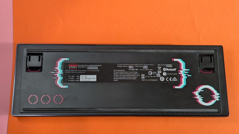 Cherry Xtrfy MX 8.2 Pro TMR Wireless - Bilder