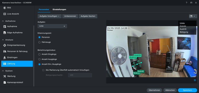 Synology CC400W: Die KI-Überwachungskamera bietet zahlreiche Einstellungsmöglichkeiten. Dazu zählen neben der typischen Erkennung von Personen und Fahrzeugen auch die Möglichkeit, diese zählen zu lassen. Die Bildqualität tagsüber geht in Ordnung. Dank HDR bietet sie ein ausgewogenes Bild. Bilder bei Dunkelheit sind aber nur mittelnäßig.