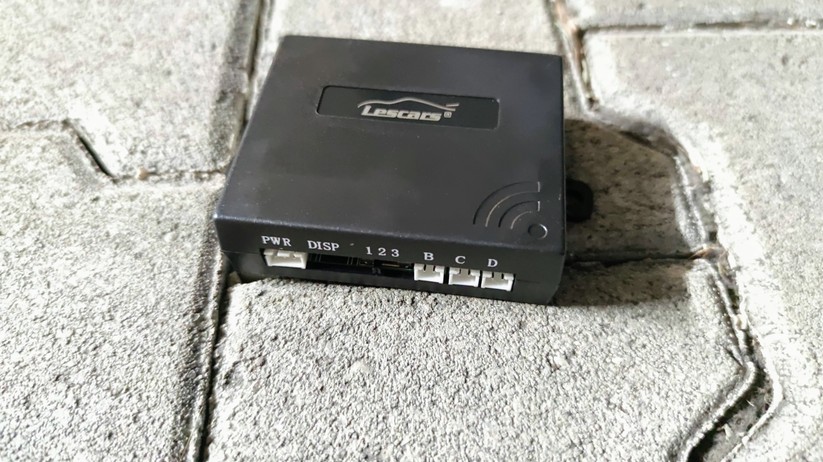 Funk-Ultraschall-Einparkhilfe von Lescars