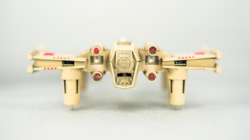 Propel Star Wars T-65 X-Wing Starfighter