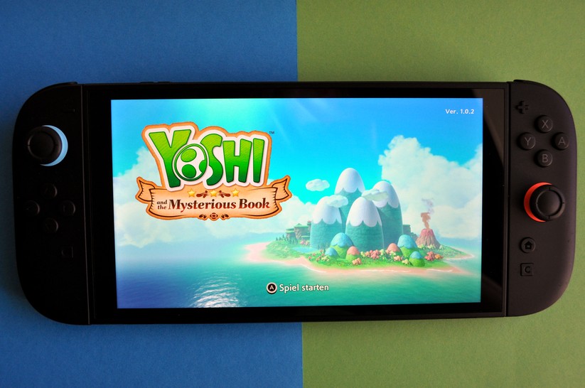 Yoshi and the Mysterious Book Screenshot