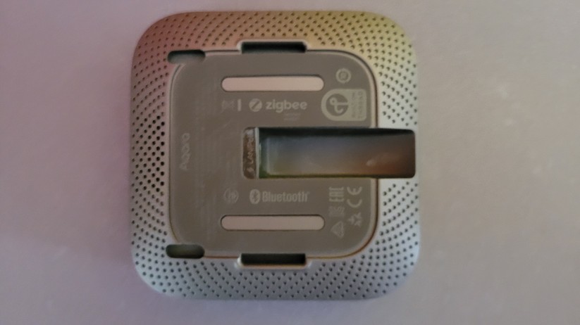 Aqara M3: Statt der runden Bauform beim M2 setzt Aqara beim M3 auf ein eckiges, abgerundetes Design. 