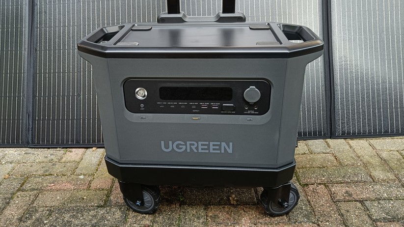 Ugreen Powerroam 2200