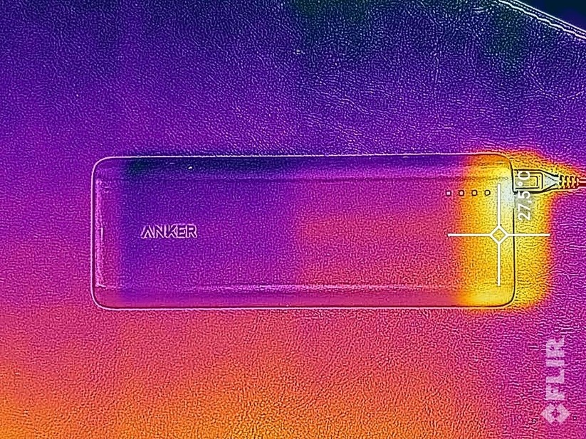 Hitzeentwicklung der Anker Powercore 20100