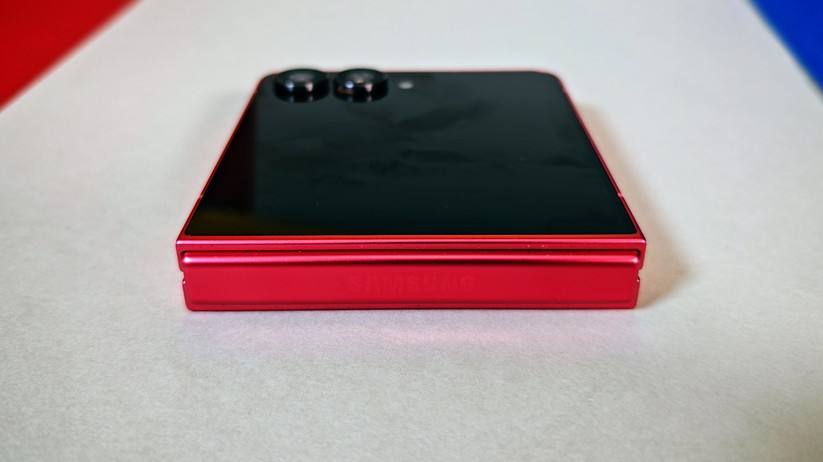 Samsung Galaxy Z Flip 7