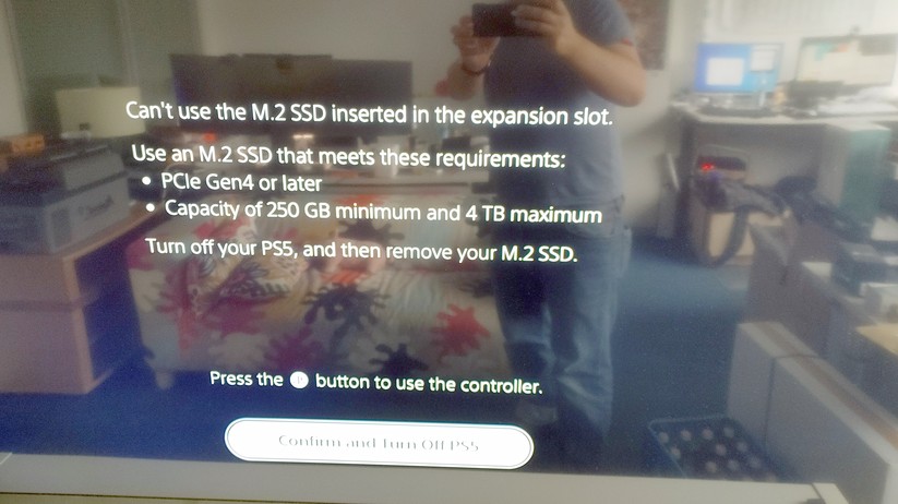 Keine Chance: Die PS5 erkennt, dass es sich um eine langsamere NVMe handelt und stoppt den Boot-Vorgang. 
