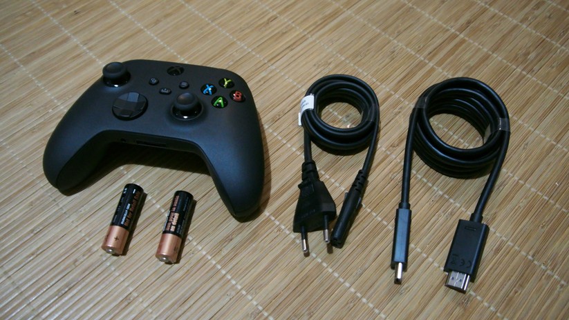 Controller und Kabel im Detail. 