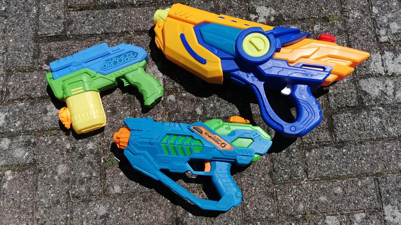 Elektrische Wasserpistolen