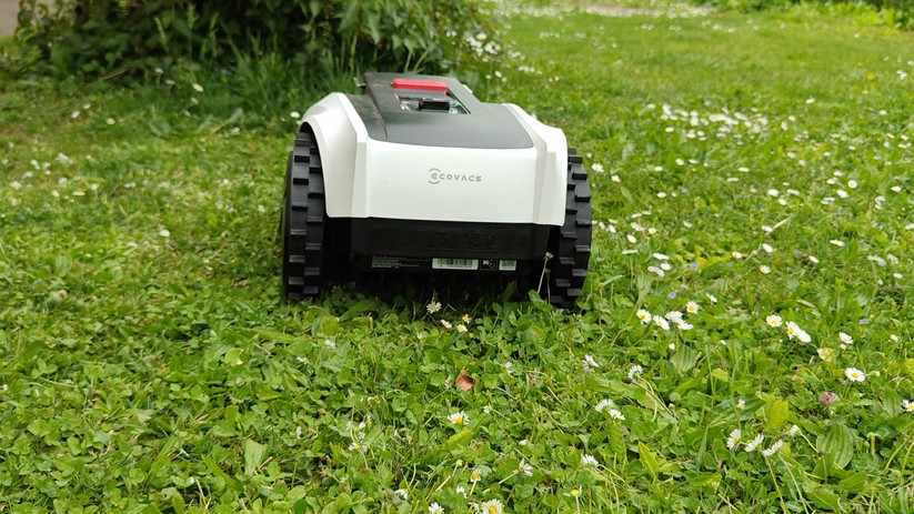 Mähroboter Ecovacs Goat O800 RTK