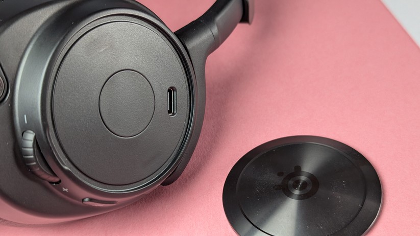 Steelseries Arctis Nova Pro Wireless - Bilder