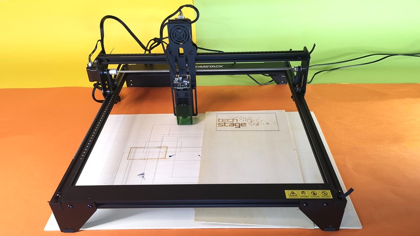 Der Atomstack A5 ist ein günstiges Gerät mit großer Arbeitsfläche.