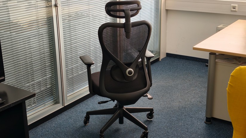 Yaasa Chair Plus