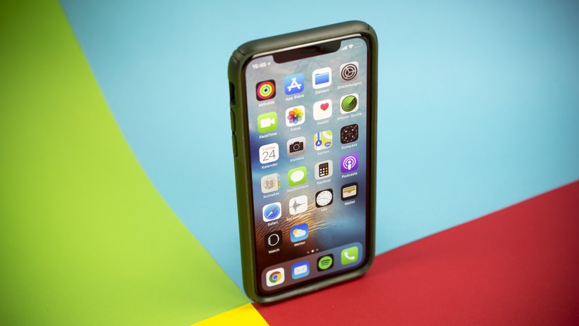 iPhone X: Speck Presidio