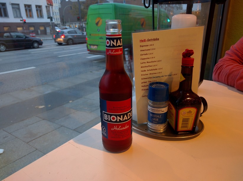 Google Nexus 5X (low light)