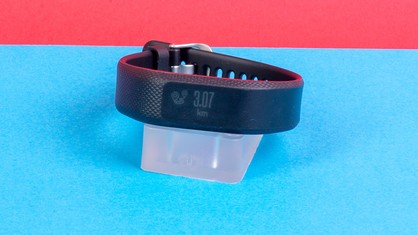Garmin Vivosmart im Test: schlaue Software, kein GPS Heise