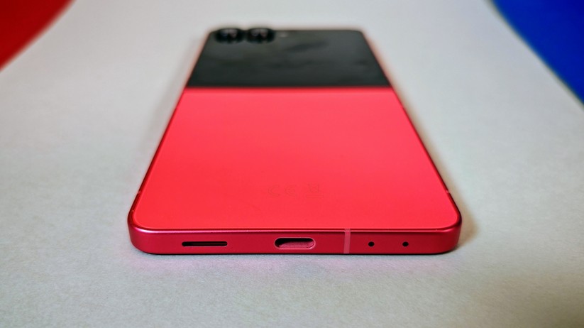 Samsung Galaxy Z Flip 7