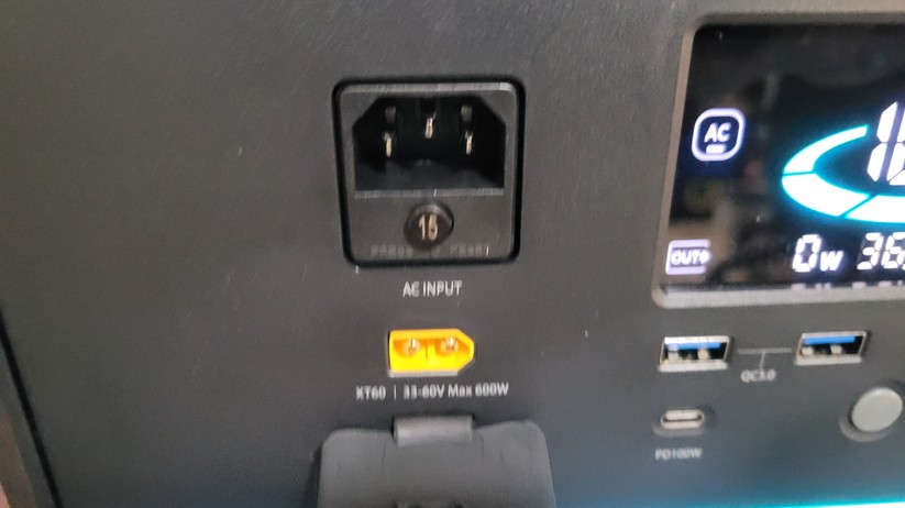 Powerstation Daranener Neo 1500 Pro mit 1382 Wh Kapazität und 1800 Watt Leistungsabgabe