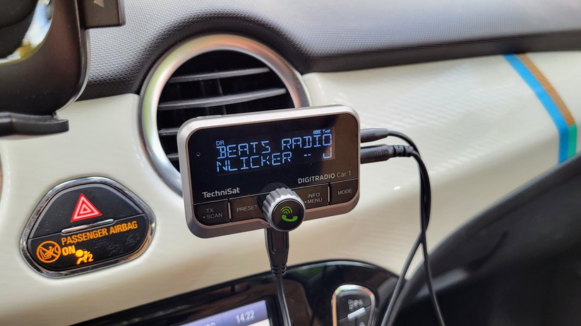 Technisat Digitradio Car 1