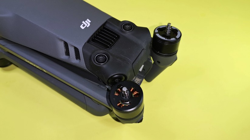 DJI Mavic 3