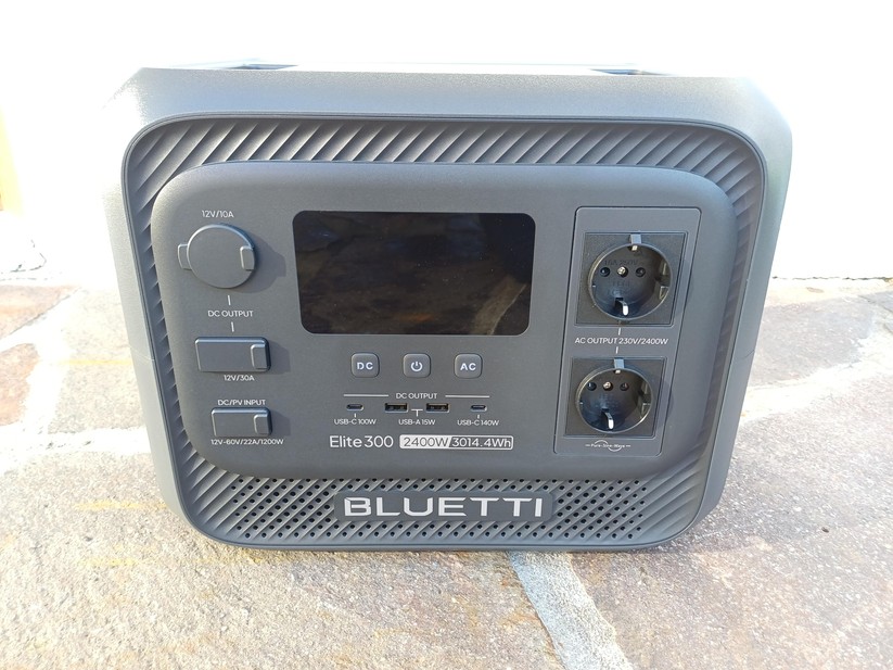 Bluetti Elite 300: Kompakte Powerstation mit 3 kWh und 2400 W Leistung