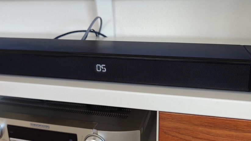 JBL Bar 800MK2: Soundbar mit Subwoofer und Akku-Rear-Speakern