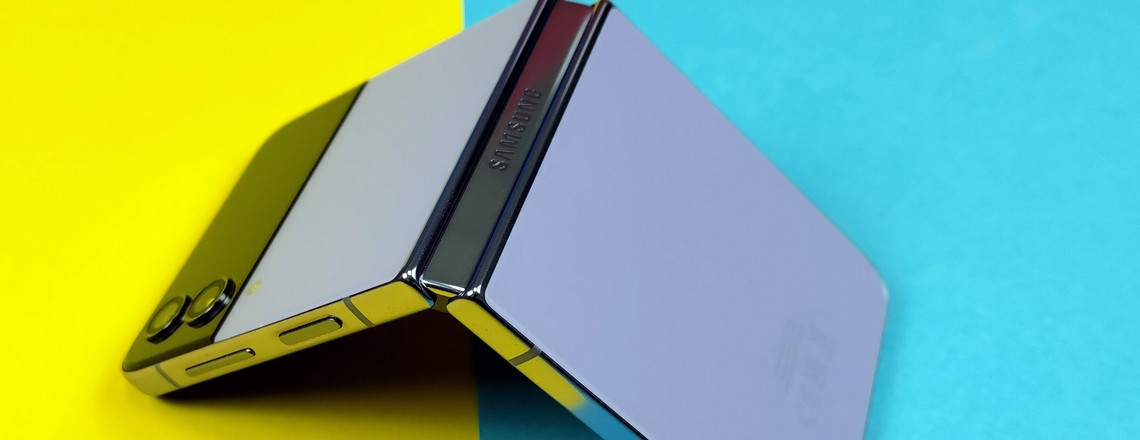 Samsung Galaxy Z Flip 4