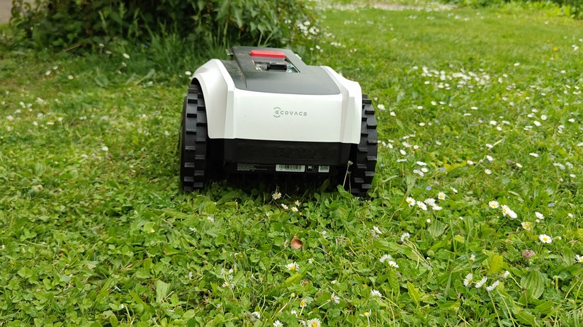 Mähroboter Ecovacs Goat O800 RTK