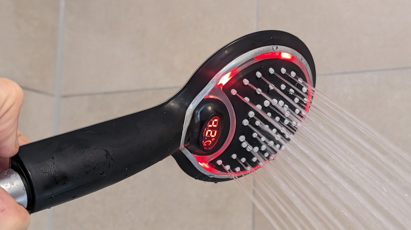 Duschkopf mit Temperaturanzeige